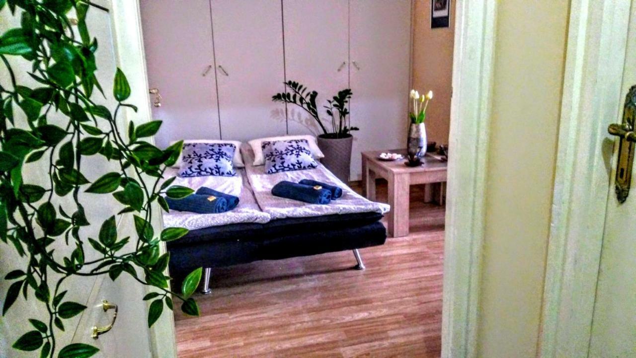 Westend Apartment Budapest Exteriör bild